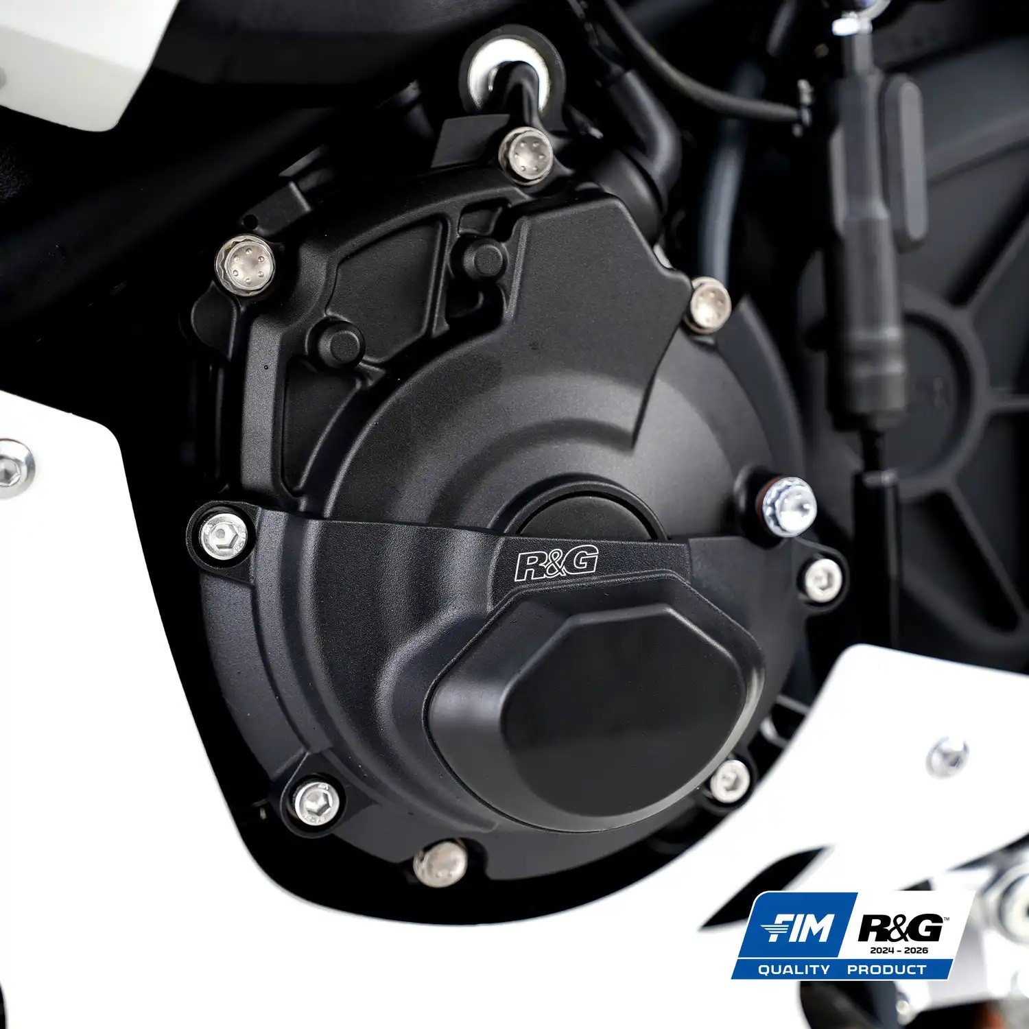 R G PRO Engine Case Covers Trio for Yamaha YZF R1 R1M 2015 2025 KEC0186PRO